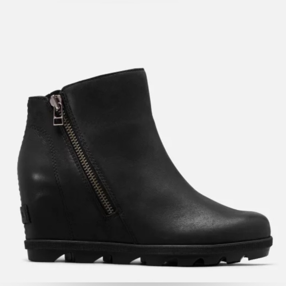 Women’s Black, Joan of Arc ll Wedge Zip Bootie
